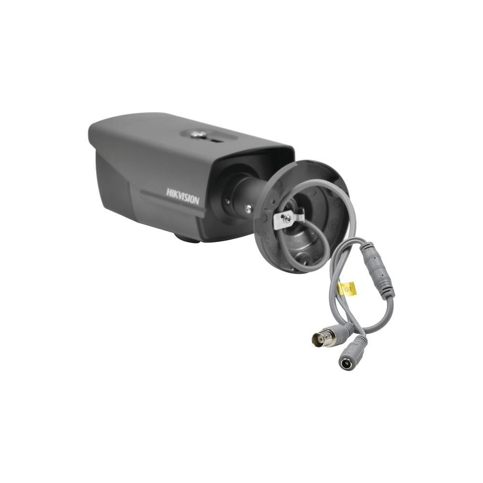 Hikvision Cámara CCTV Bullet Turbo HD IR para Interiores/Exteriores DS-2CE16D7-TIT3Z, Alámbrico, 1928 x 1088 Pixeles, Día/Noche