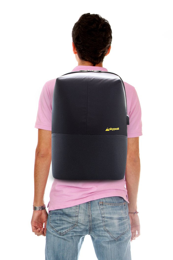 Mochila backpack Skypeak antirrobo de 15,6" tamaño Grande,BTS-115BK.