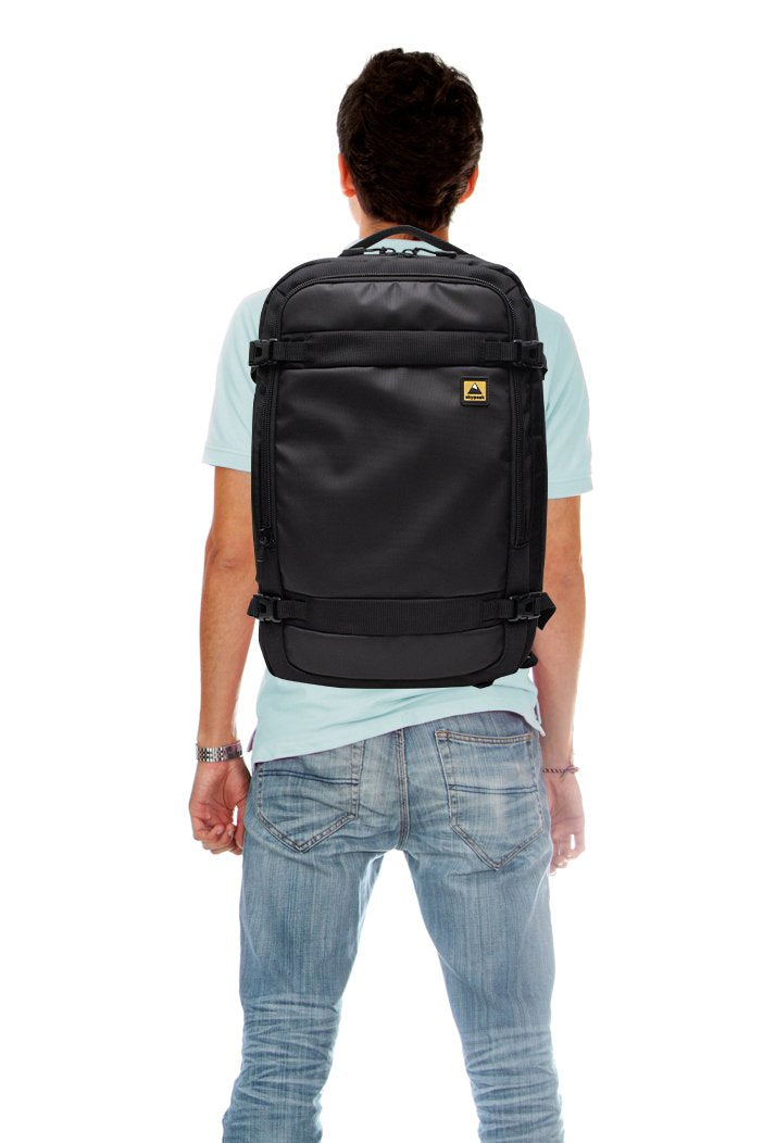 Mochila backpack Skypeak de viaje de 15,6" hasta 17” tamaño Extra Grande ODT-115BK.
