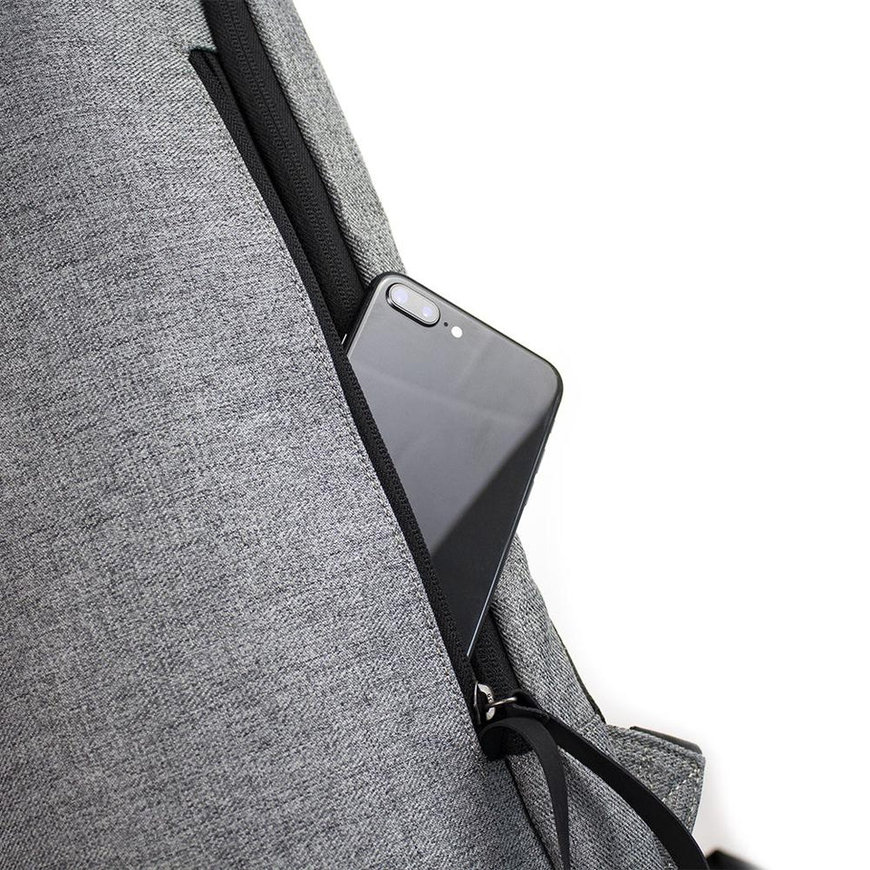 Mochila backpack Skypeak Extra grande antirrobo de viaje para ordenadores de 15,6” hasta 17" NET-117GR