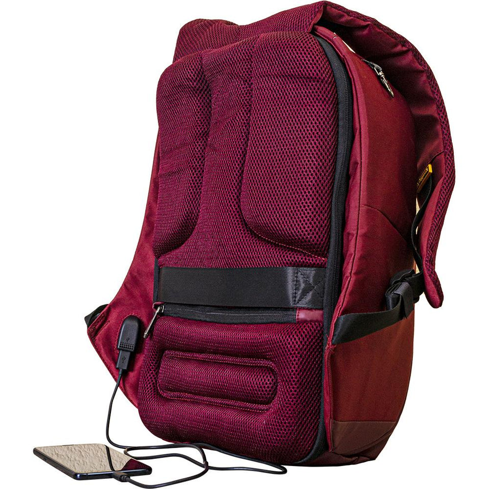 Mochila Backpack Skypeak Antirrobo Roja de 15,6" con funda repelente al agua y puerto USB de carga. SHIELD-115PO