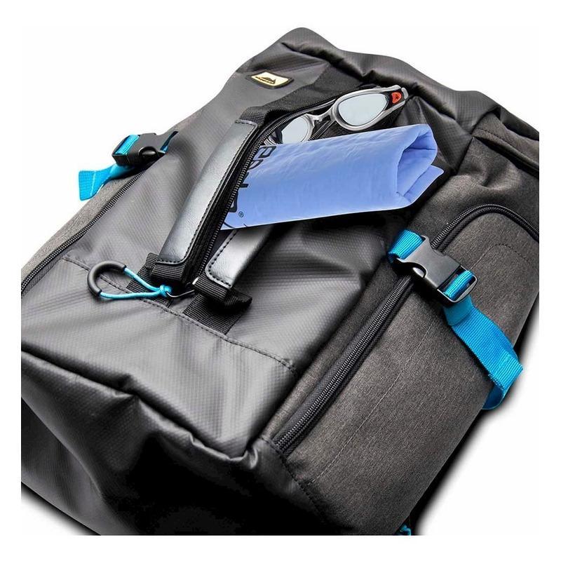 Mochila Skypeak Fitness Gym 15.6 PuLG Con Bolsa Impermeable