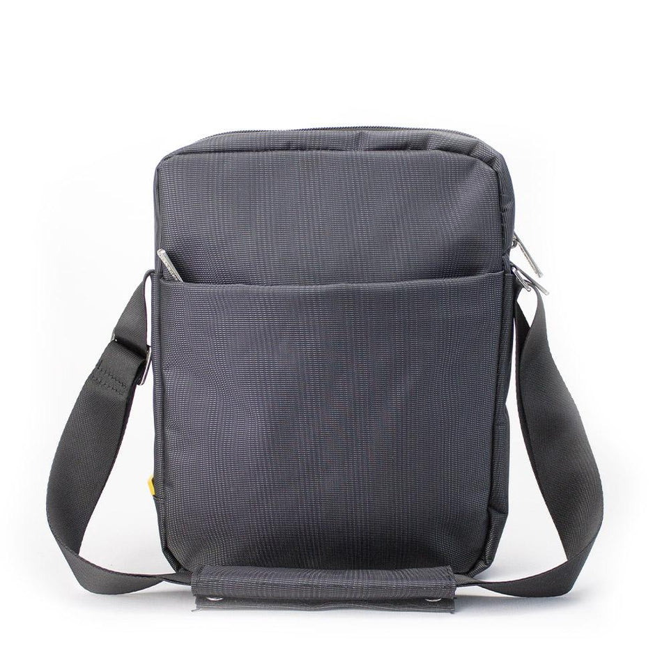 Bolso Maletín Skypeak de hombro cruzado universal para Tablet de 10” de uso diario y de viaje. CORMV-110BK
