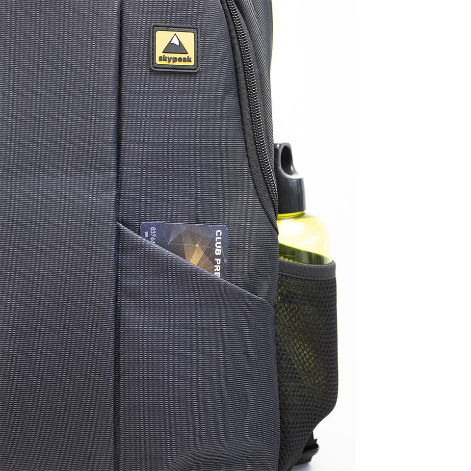 Mochila backpack Skypeak de 15,6" tamaño Grande SOFTB-115BK