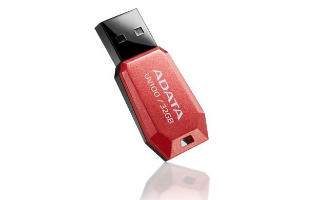 Memoria USB Adata DashDrive UV100, 32GB, USB 2.0, Rojo