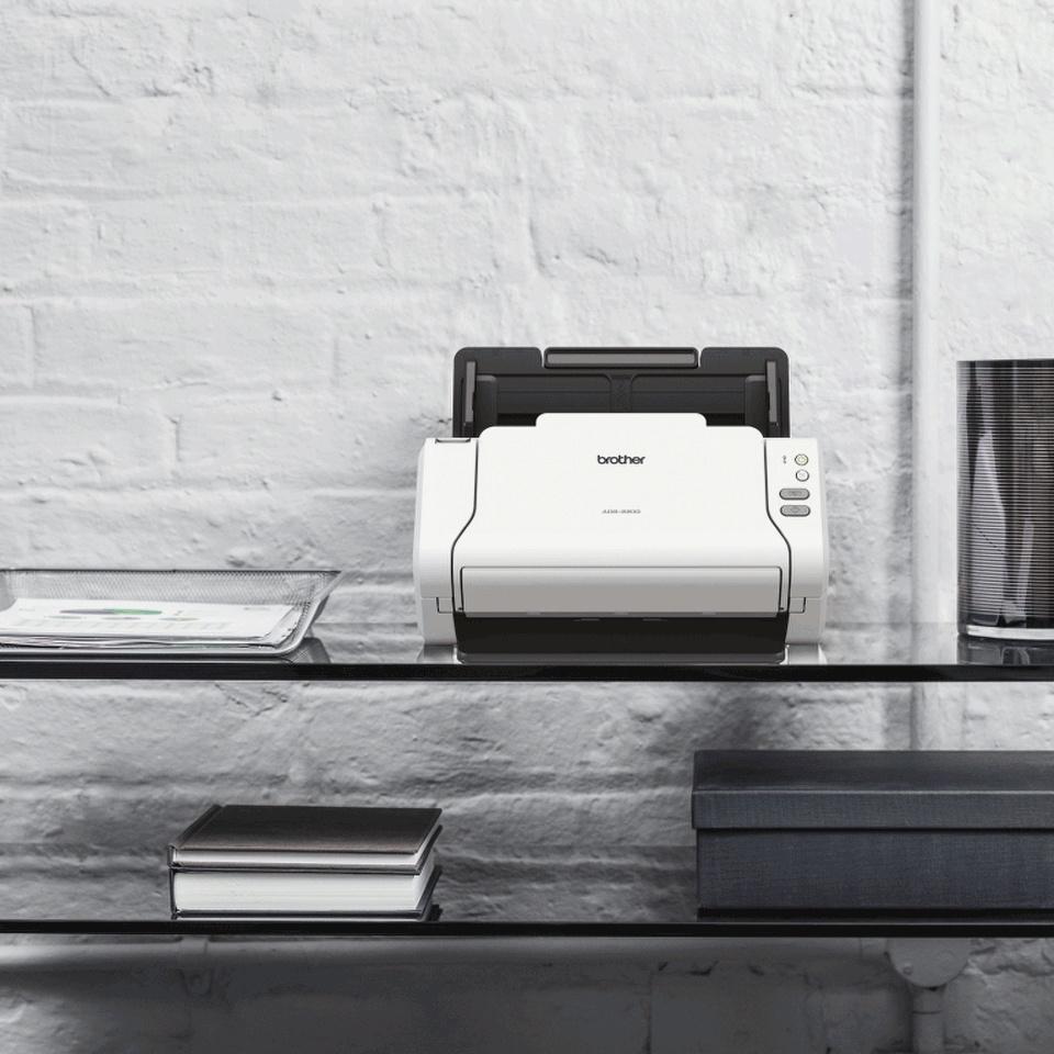 Scanner Brother ADS-2200, 600 x 600 DPI, Escáner Color, USB 2.0, Blanco