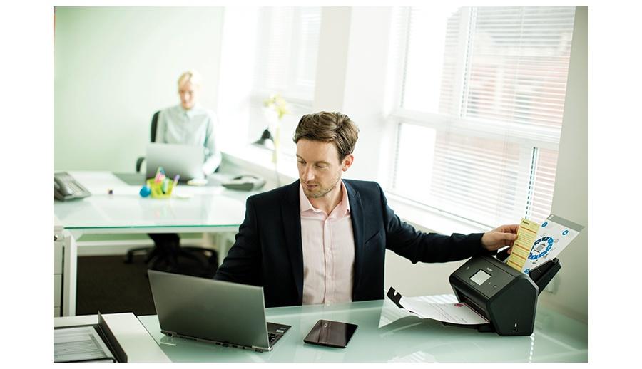 Scanner Brother ADS3600W, 600 x 600DPI, Escáner Color, USB, Negro