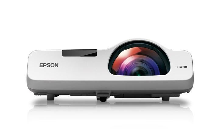 Proyector Epson PowerLite 530 3LCD, XGA 1024 x 768, 3200 Lúmenes, Tiro Corto, con Bocinas, Blanco