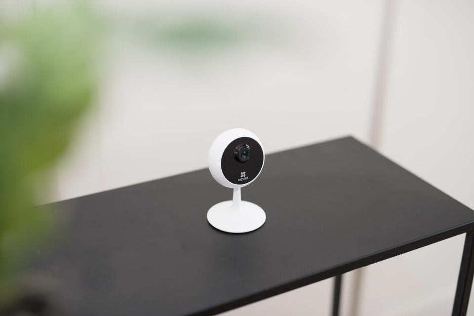 Ezviz Cámara IP Smart WiFi Esférico IR para Interiores C1C, Inalámbrico, 1920 x 1080 Pixeles, Día/Noche