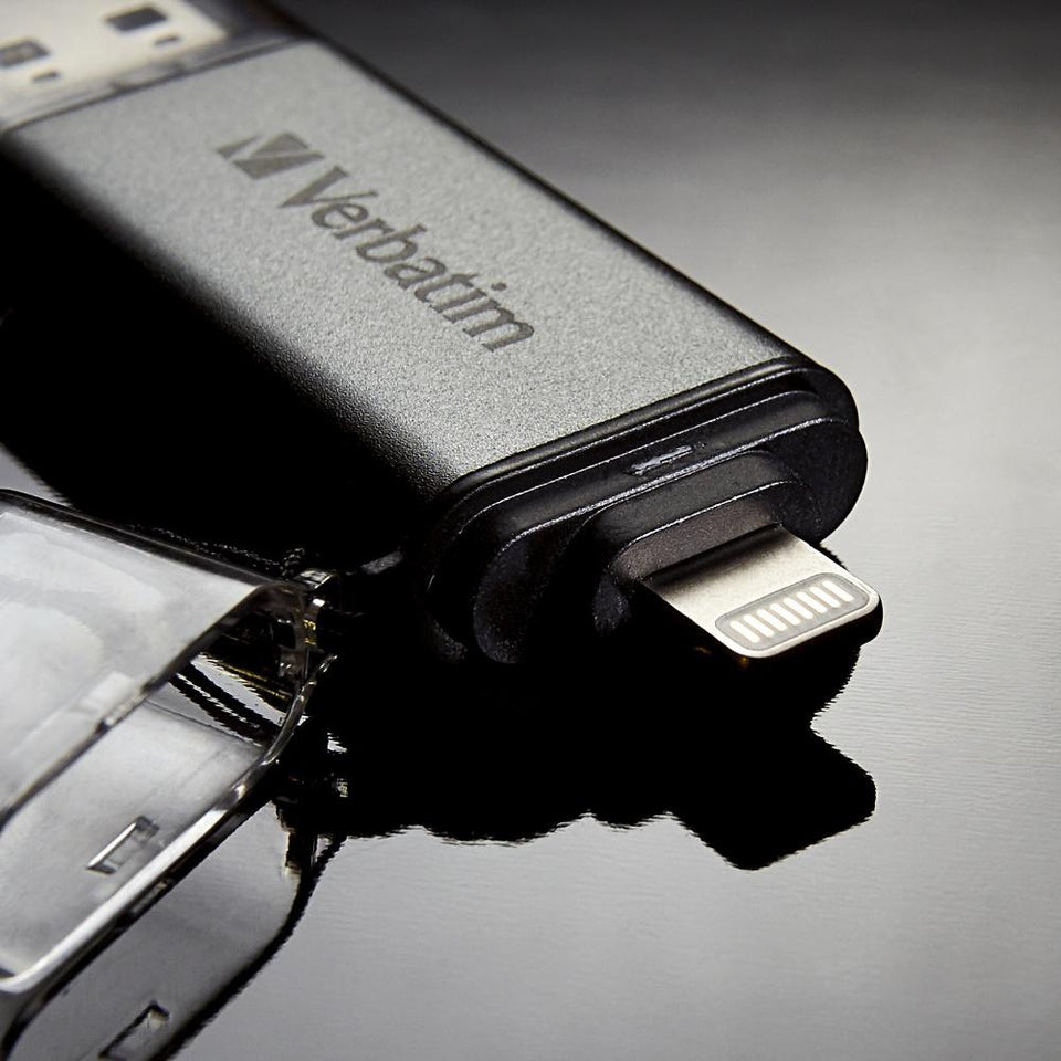 Memoria USB Verbatim iStore 'n' Go, 64GB, USB 3.1, Gris