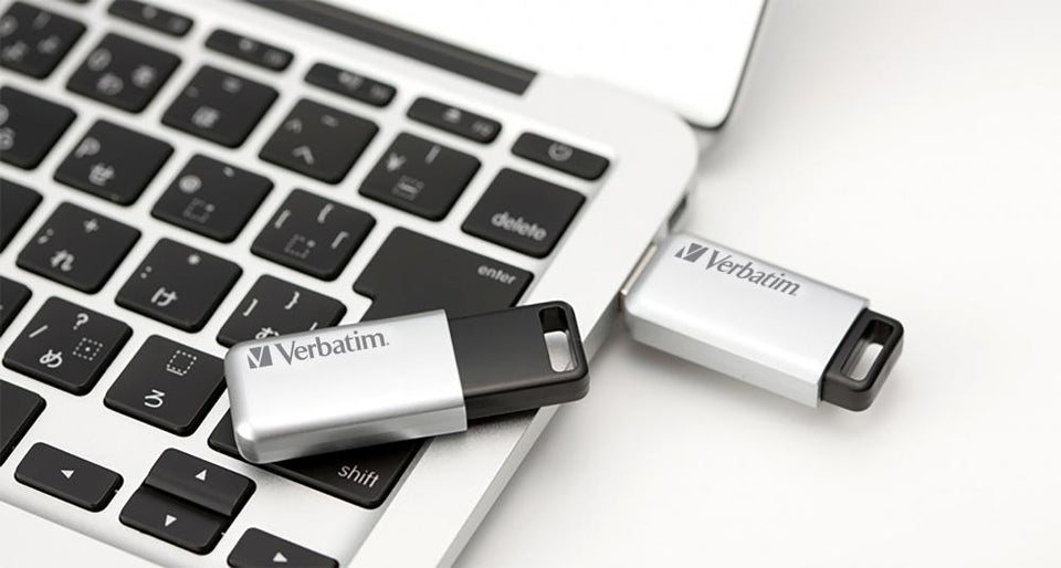 Memoria USB Verbatim Secure Pro, 16GB, USB 3.0, Plata