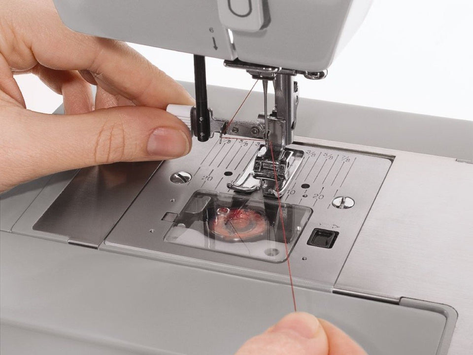Máquina de coser Singer 4423  Mecánica 23 puntadas, Heavy Duty, STX1, Color Gris