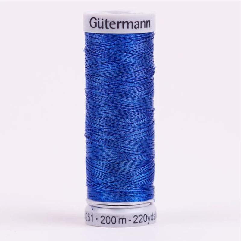 Hilo Gutermann Metalizado, para Máquina bordadora, Color Azul Medio, de 200 mts. Caja con 5 Carretes mismo color