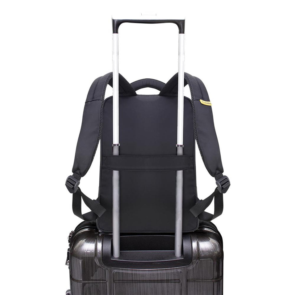 Mochila backpack Skypeak roja para mujer,dama, de 15,6" tamaño Grande. CTA-115BK